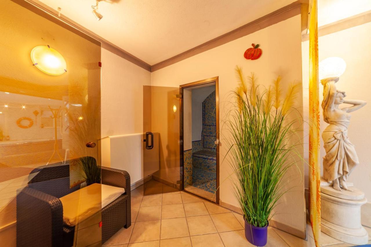 Pension Kofler Vollan Exterior photo